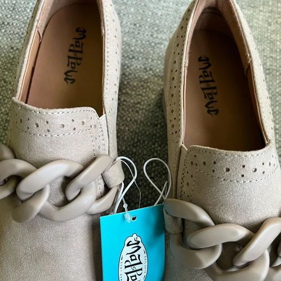 Mad Love Taupe Platform Slip-On Sneakers with Chain Accent - Picture 5 of 7